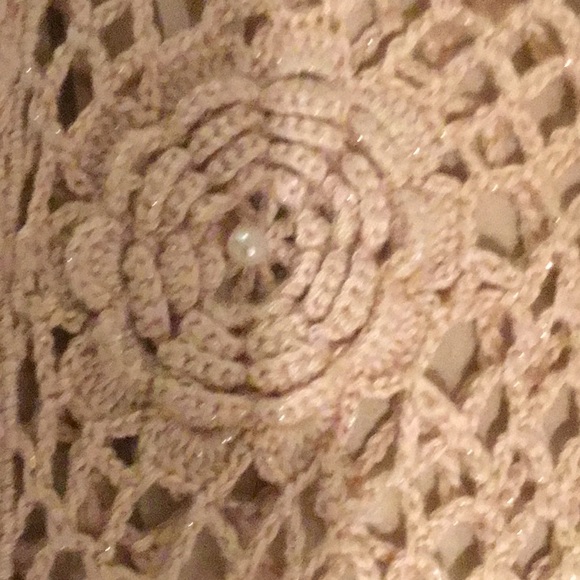 Shirt - Picture 2 of 4